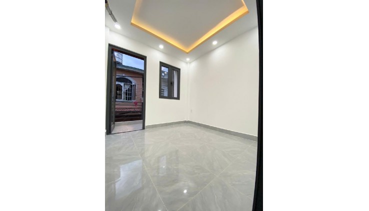 NHÀ 1/ CHIẾN LƯỢC, HẺM 4M, 30M2, 2 TẦNG 2PN GIÁ NHỈNH 3 TỶ